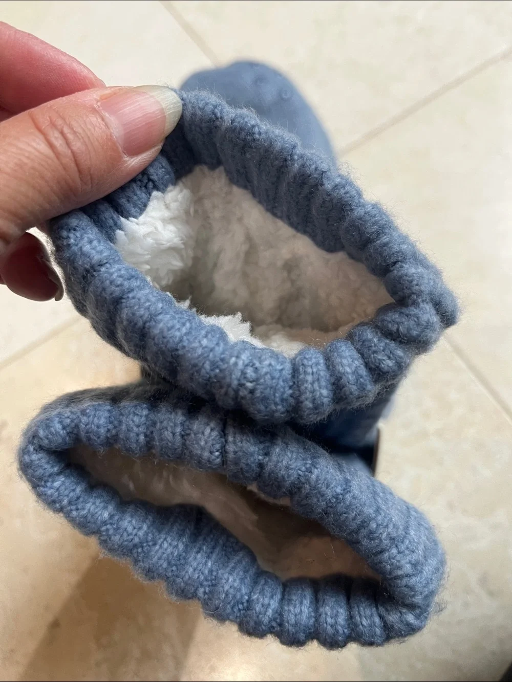 Cozy & Soft Knit Indigo Reading Socks with Non-Slip Dots - Brand New - Picture 5 of 5